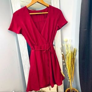 DYNAMITE - WRAP DRESS CRANBERRY RED SZ XS